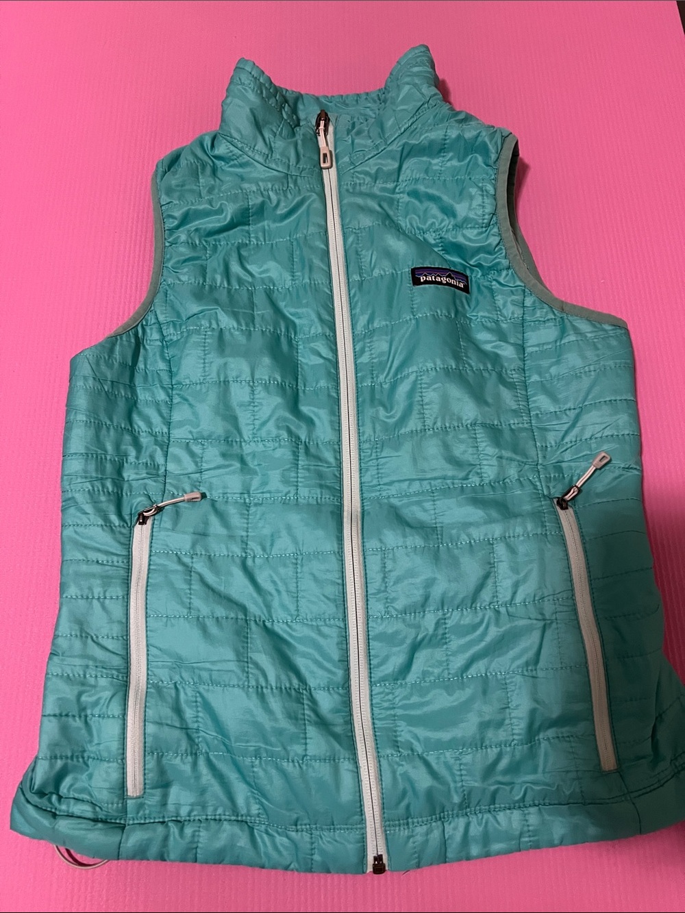 Patagonia Blue Quilted Lightweight Vest